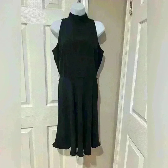 NWT Bloomingdale’s YL by Yair black cocktail dress sleeveless silk size 8 work - Picture 1 of 11